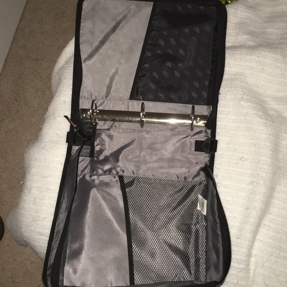 Trapper keeper binder - Picture 2 of 2